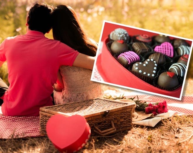 Let the Chocolate spread more Love | Celebrate this Chocolate day with your Dear one